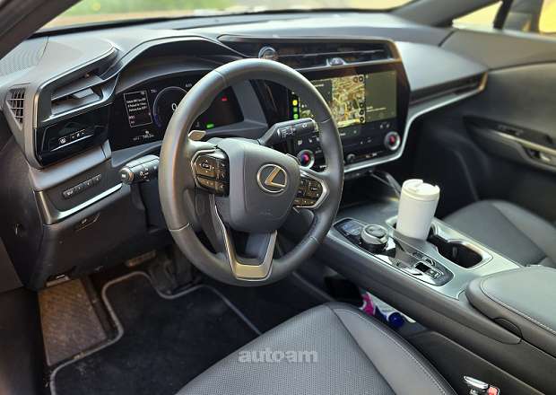 Lexus RZ 300 2024 — լուսանկար 2