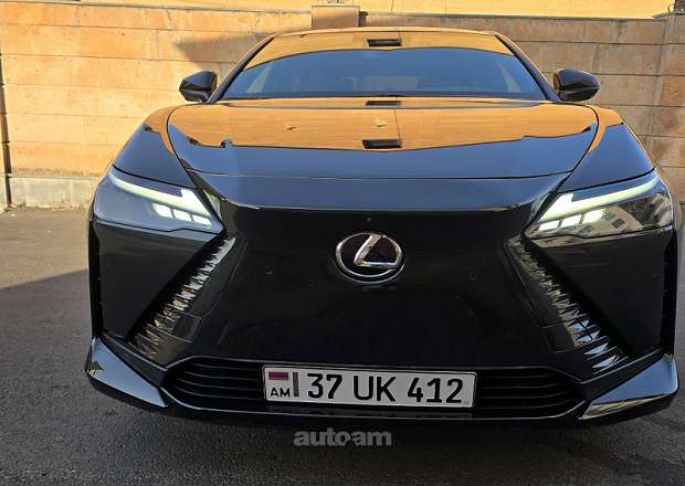 Lexus RZ 300 2024 — լուսանկար 1