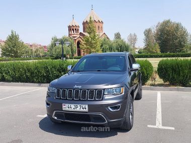 Jeep Grand Cherokee  2021 