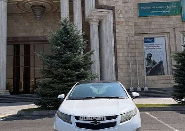 Chevrolet Volt 2012 — photo 2