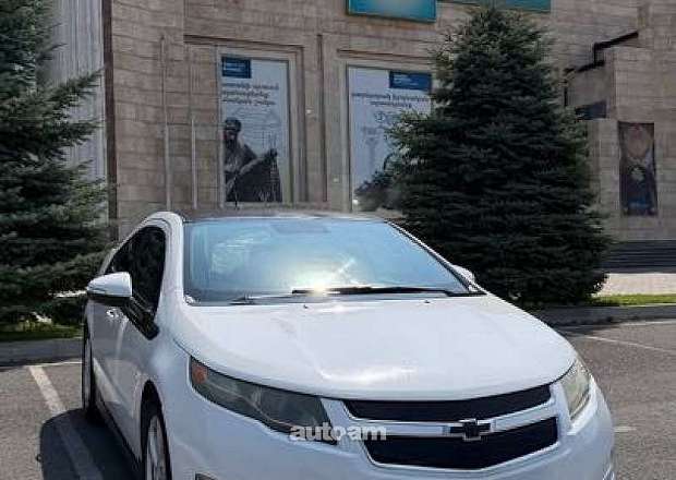Chevrolet Volt 2012 — photo 1