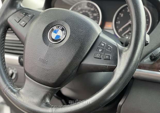 BMW X5 2011 — photo 5