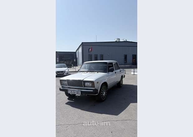 VAZ (Lada) 2107 2010 — լուսանկար 5