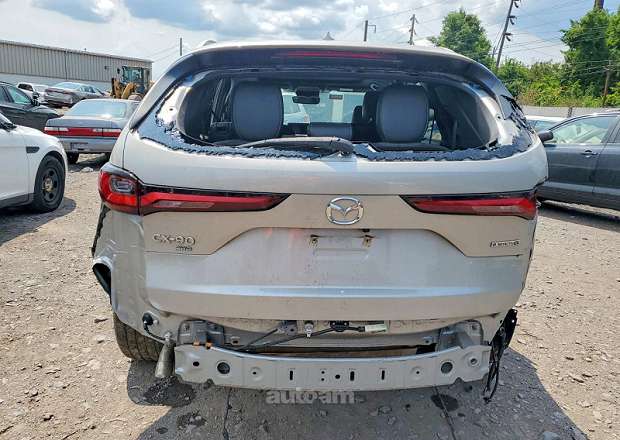 Mazda CX 90