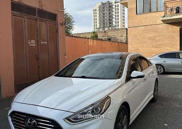 Hyundai Sonata 2018 — photo 2