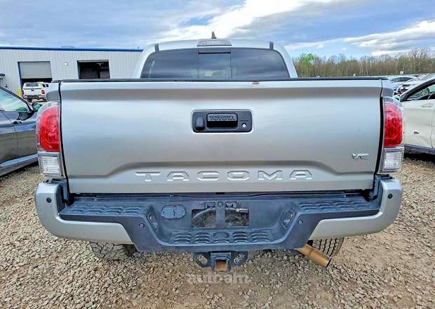 Toyota Tacoma