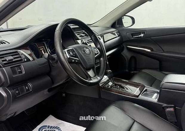 Toyota Camry 2015 — photo 5