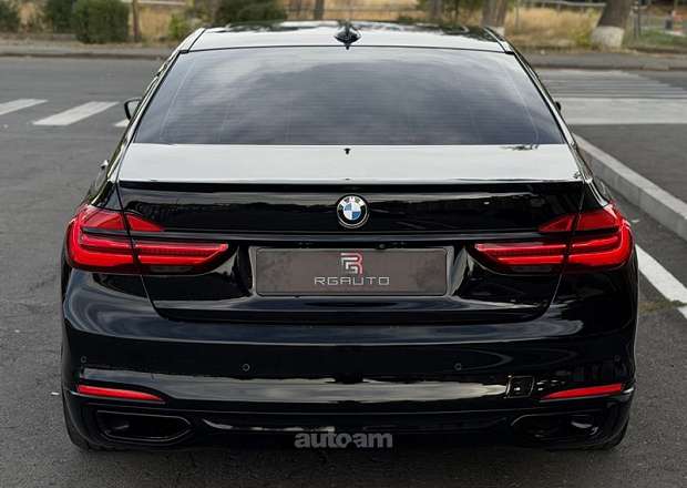 BMW 740 2018 — photo 6