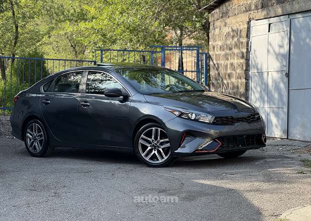 Kia Forte 2022 — photo 3