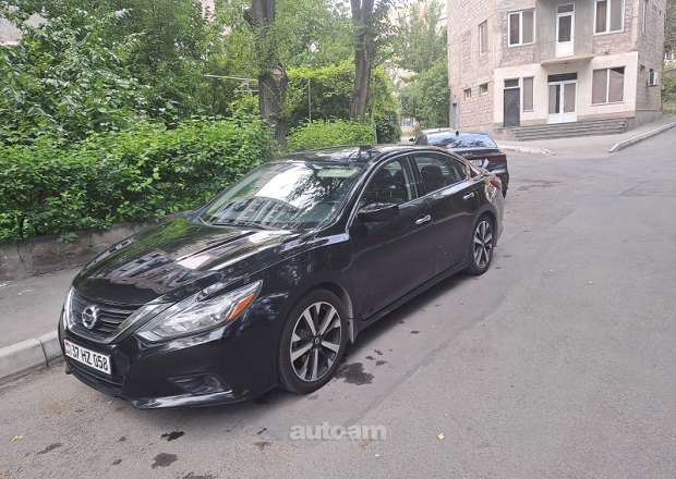 Nissan Altima 2018 — լուսանկար 2