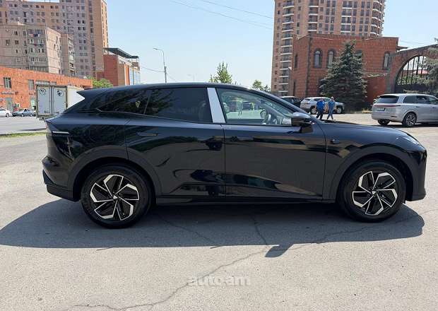 Changan Deepal S07