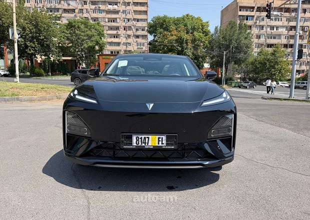 Changan Deepal S07