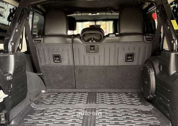 Jeep Wrangler 2019 — фото 13