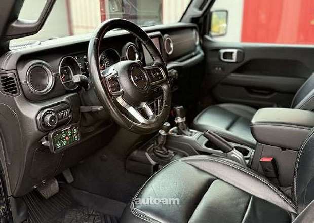 Jeep Wrangler 2019 — фото 11