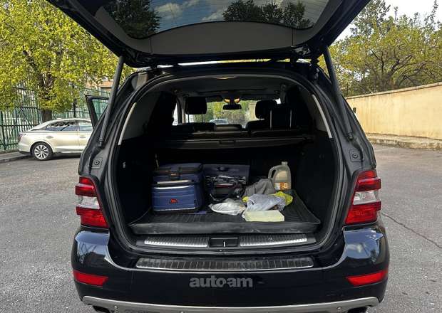 Mercedes-Benz ML 350 2011 — լուսանկար 4