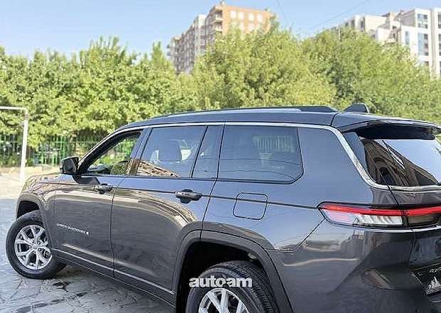 Jeep Grand Cherokee 2023 — фото 12