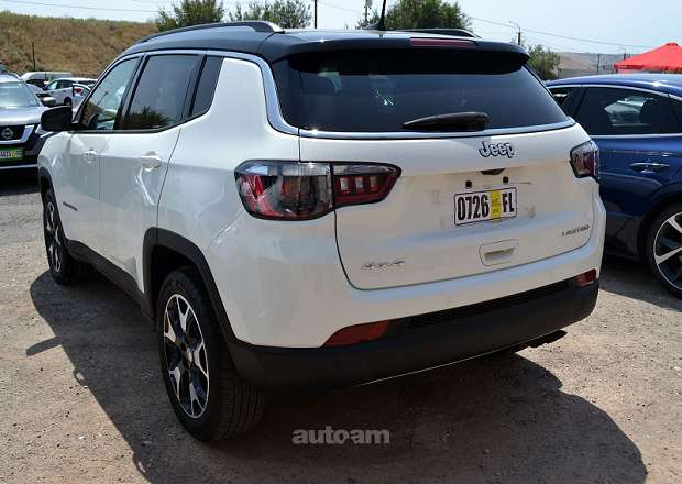 Jeep Compass 2020 — լուսանկար 15