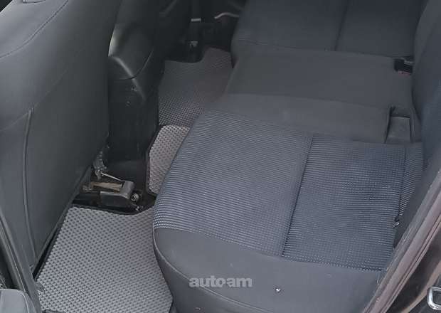 Mazda 3 2005 — լուսանկար 6