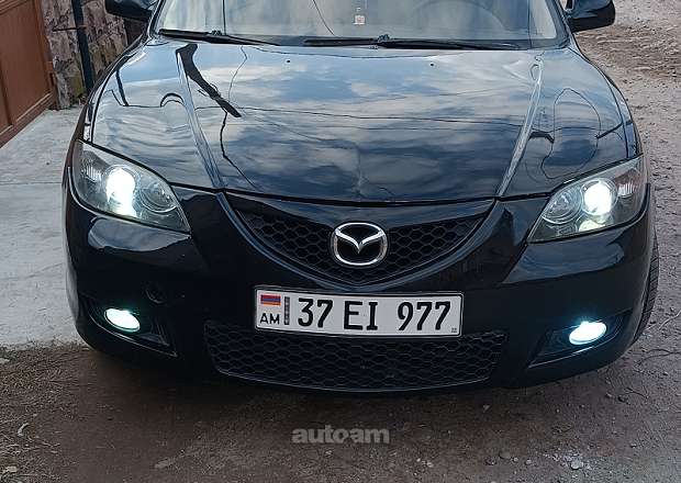 Mazda 3 2005 — լուսանկար 1