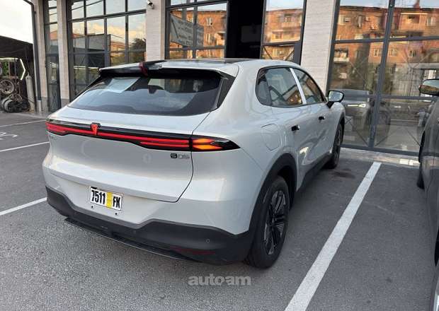 Changan Deepal S07