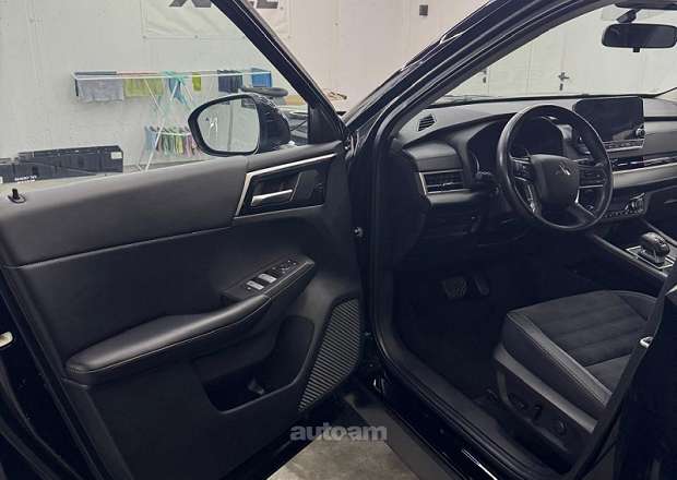 Mitsubishi Outlander 2021 — լուսանկար 5