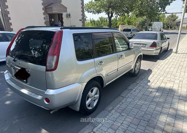 Nissan X-Trail 2003 — լուսանկար 3