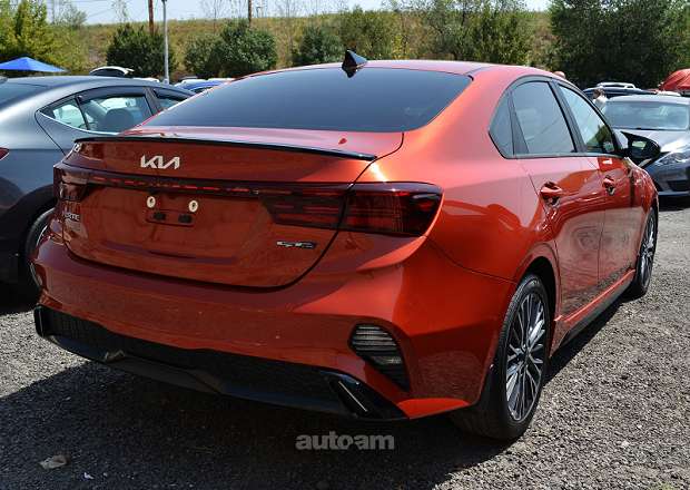 Kia Forte 2023 — фото 15