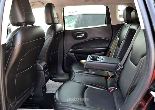 Jeep Compass 2020 — լուսանկար 9