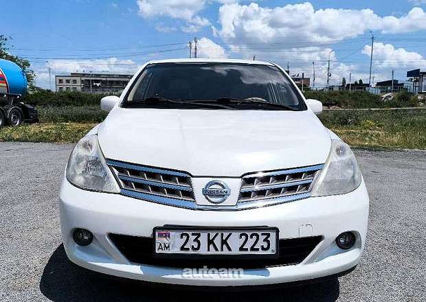 Nissan Tiida 2008 — լուսանկար 1