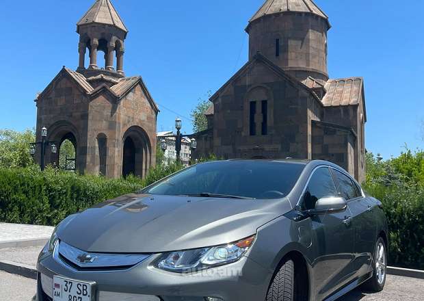 Chevrolet Volt 2016 — photo 10
