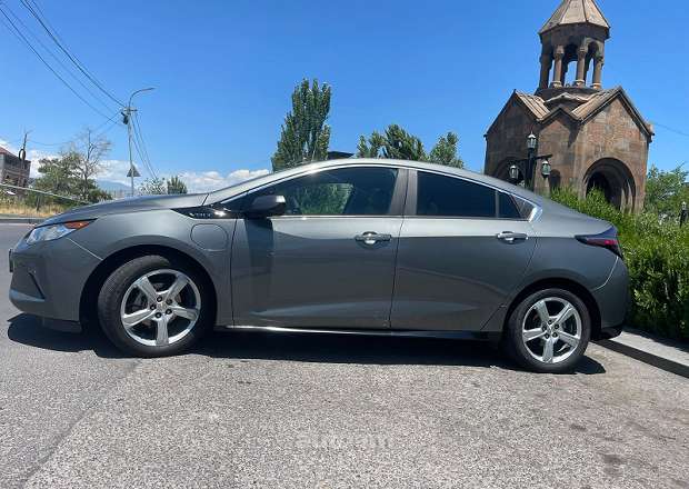 Chevrolet Volt 2016 — photo 7
