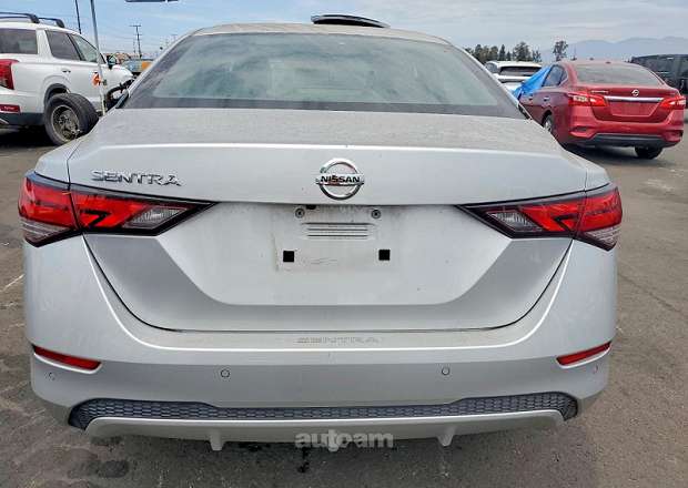 Nissan Sentra