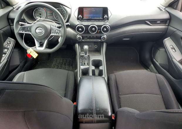 Nissan Sentra
