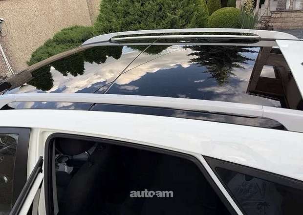 Hyundai ix35 2010 — լուսանկար 5