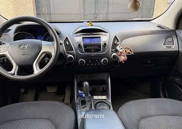 Hyundai ix35 2010 — լուսանկար 7