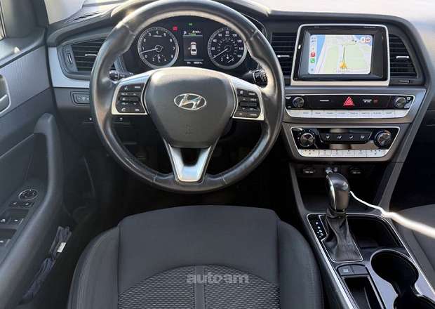 Hyundai Sonata 2018 — photo 3