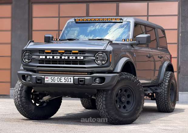 Ford Bronco