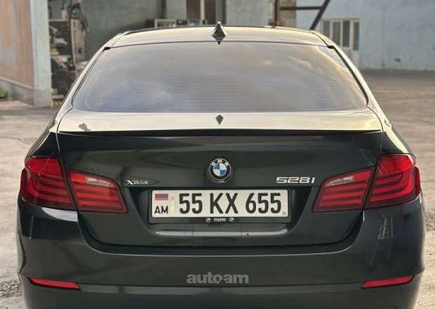 BMW 528 2013 — լուսանկար 4