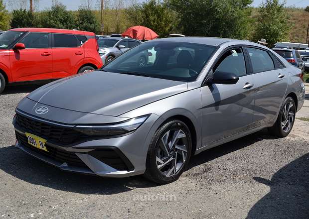 Hyundai Elantra 2024 — լուսանկար 4
