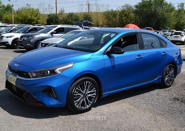Kia Forte 2023 — լուսանկար 2