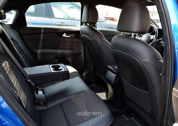 Kia Forte 2023 — լուսանկար 9