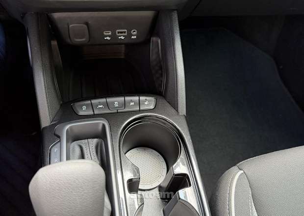 Chevrolet Trailblazer 2022 — լուսանկար 13