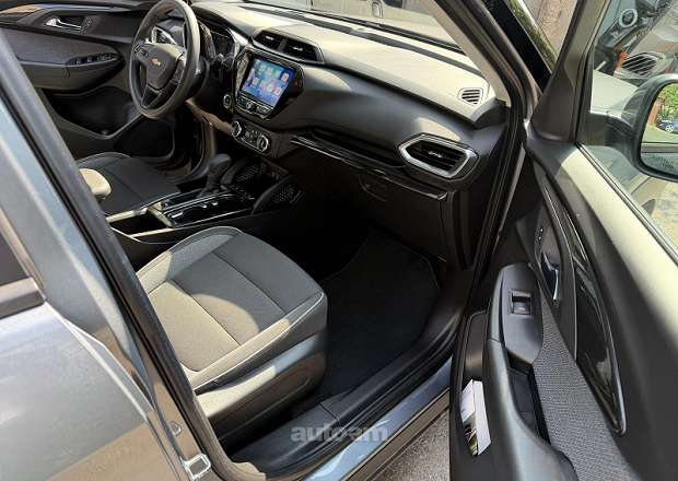 Chevrolet Trailblazer 2022 — լուսանկար 9