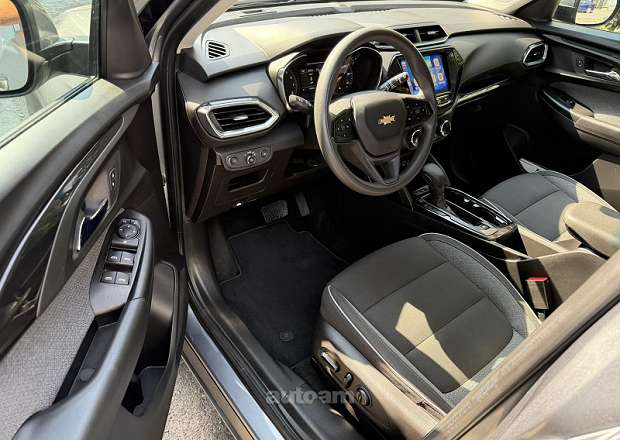 Chevrolet Trailblazer 2022 — լուսանկար 8