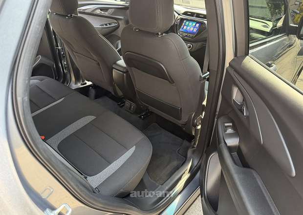 Chevrolet Trailblazer 2022 — լուսանկար 11