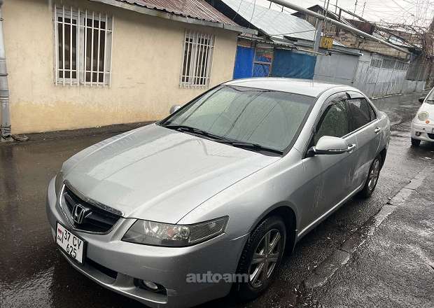 Honda Accord 2002 — լուսանկար 3