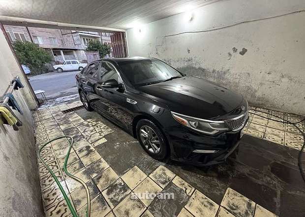Kia Optima 2017 — լուսանկար 4