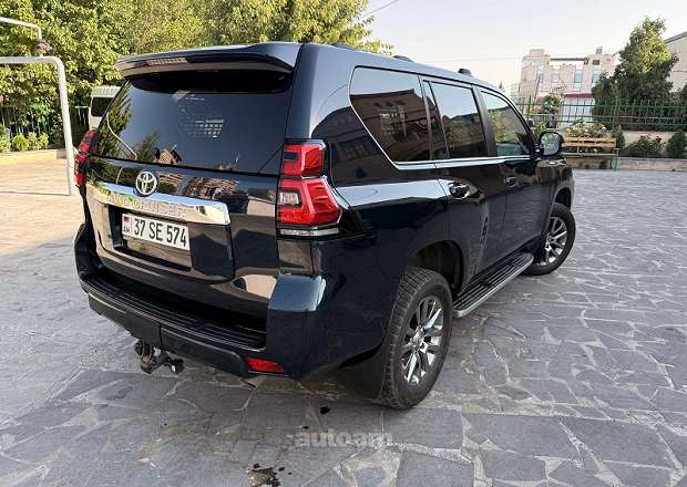 Toyota Land Cruiser Prado