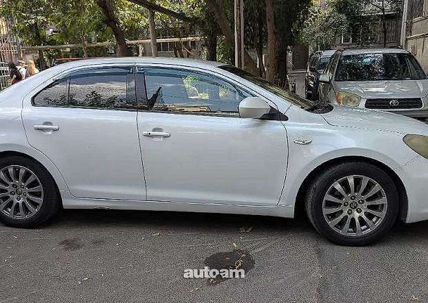 Suzuki Kizashi 2010 — լուսանկար 6