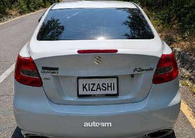 Suzuki Kizashi 2010 — լուսանկար 5
